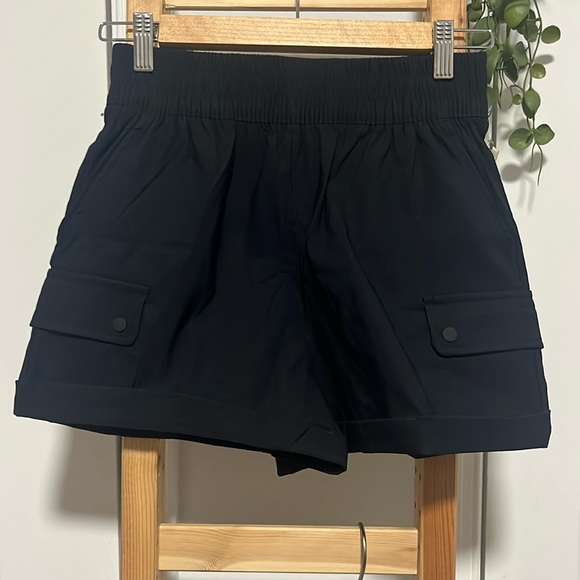 Mondetta High Waist Explore Short (black) - Picture 1 of 10